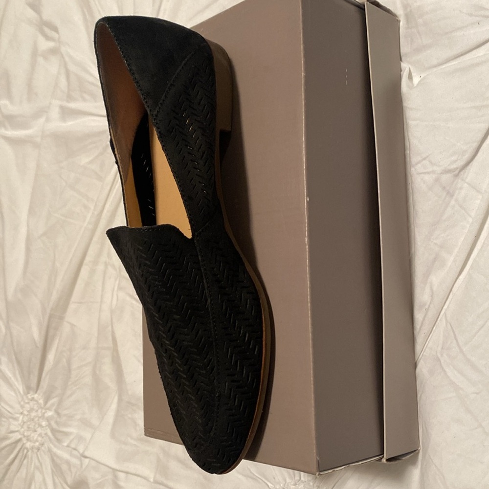 Size 9m Woman’s Loafer Shoes - Picture 6 of 9